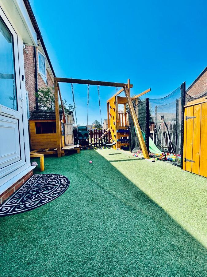 Canterbury Romantic Modern Home Goodnestone  Екстериор снимка