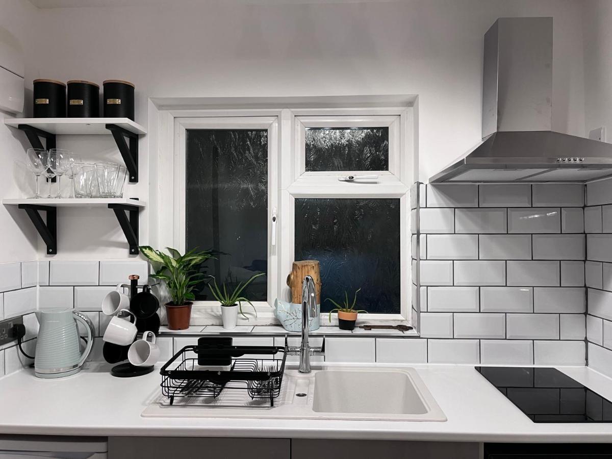 Canterbury Romantic Modern Home Goodnestone  Екстериор снимка